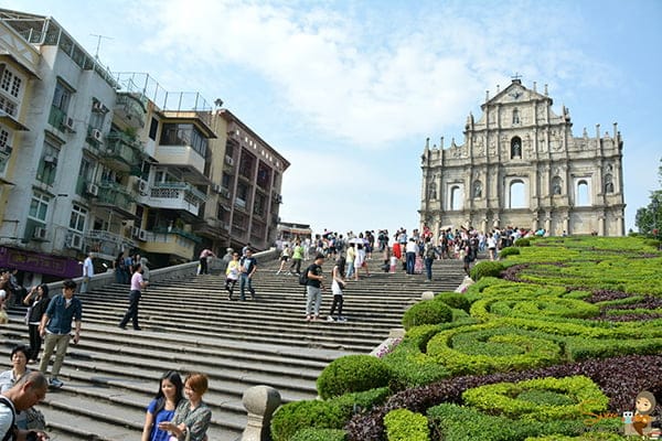 Bao giờ mở lại đường bay đi Macau